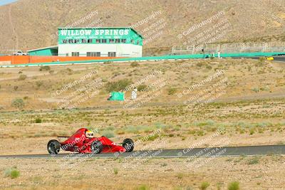 media/Jun-01-2025-CalClub SCCA (Sun) [[eae223c5dd]]/Group 3/Qualifying/